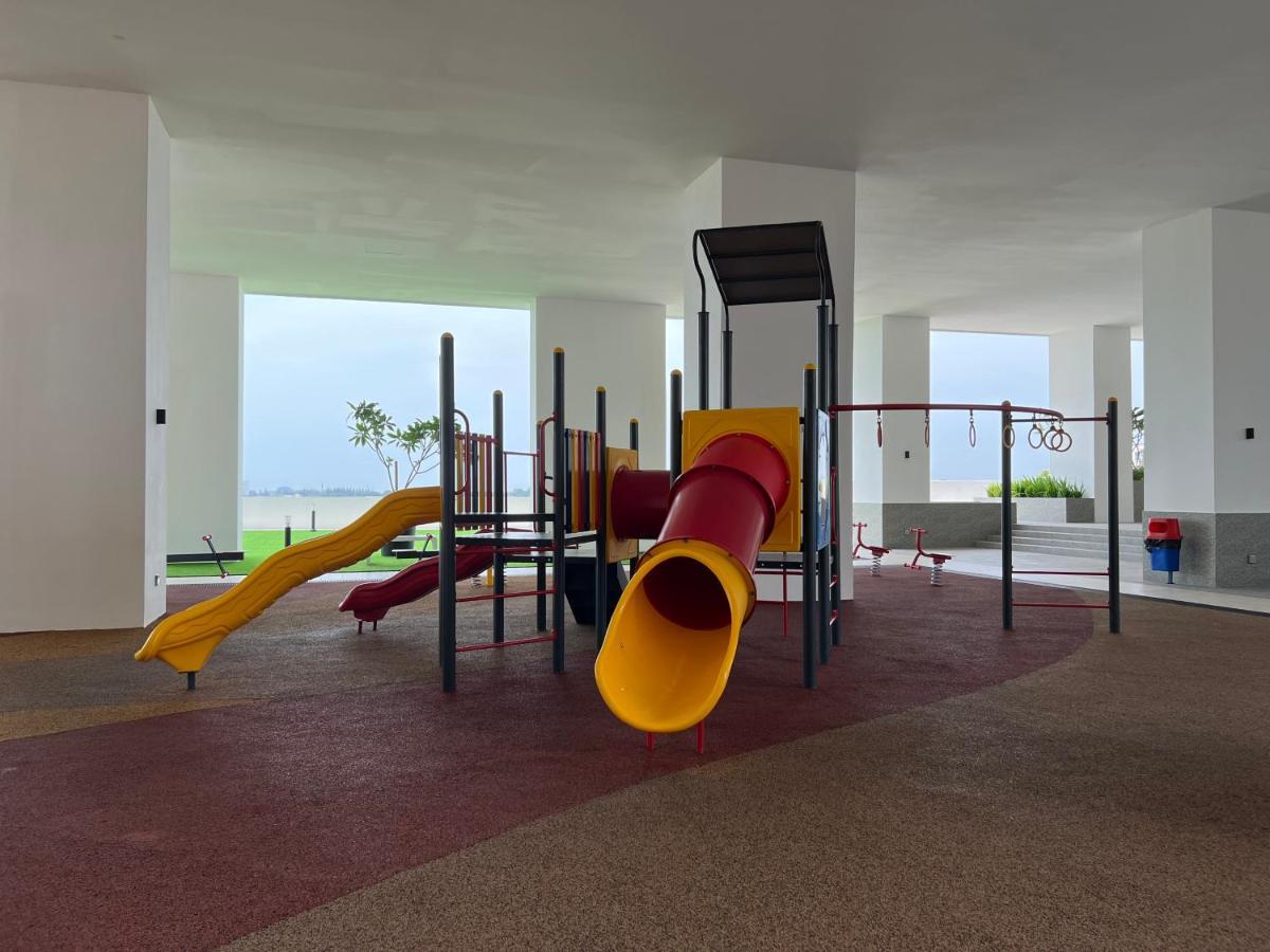 شقة New!! Loving Night Novo 2Br 4-9Pax I Jonker I Netflix I Family ملقا المظهر الخارجي الصورة